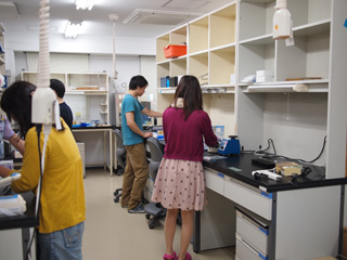 image/kyoto_image/biochem1.jpg